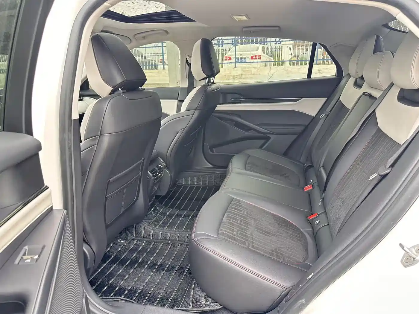 Ford Mondeo 2022 EcoBoost 245 Luxury Edition фото 8