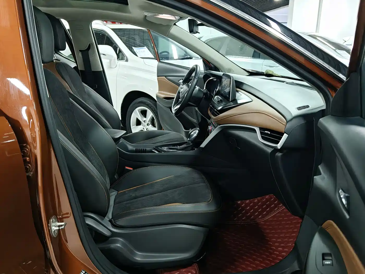 Buick Encore 2020 20T CVT Luxury Edition фото 8
