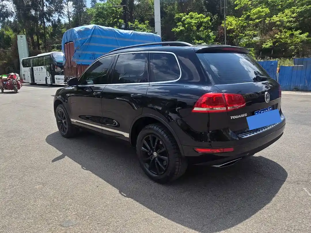 Volkswagen Touareg 2011 3.0TDI Diesel Standard фото 10