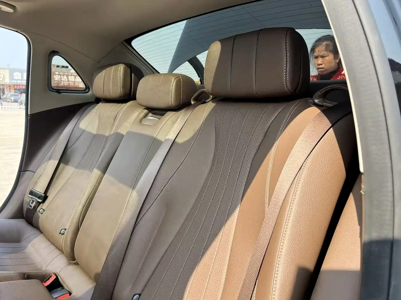 Mercedes-Benz E-Class 2022 Second Facelift E 300 L Luxury фото 19