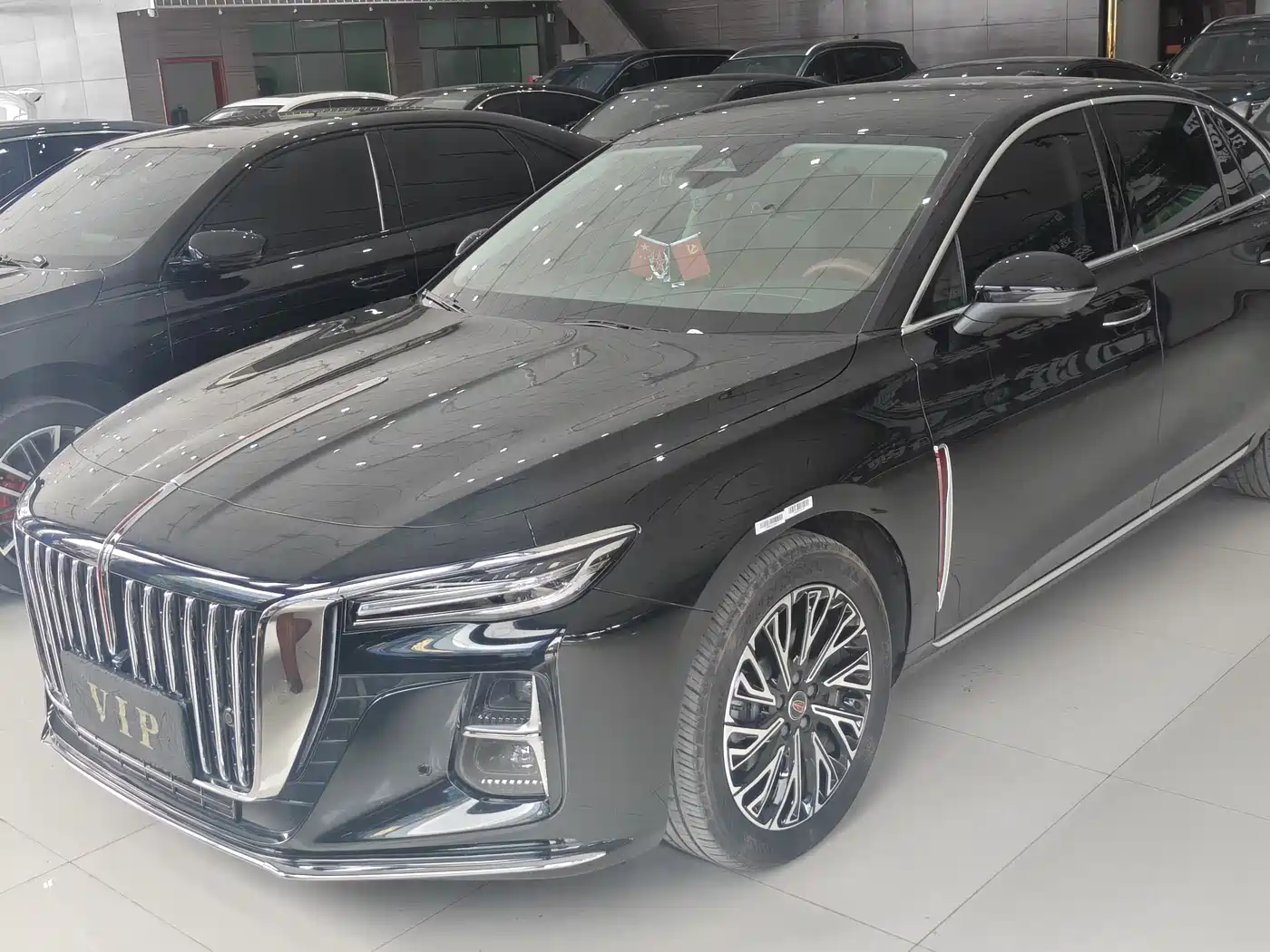 Hongqi H5 2025 2.0T Automatic Qixiang 500,000 Units Commemorative Edition