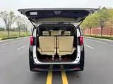 صورة 24 - Toyota Alphard