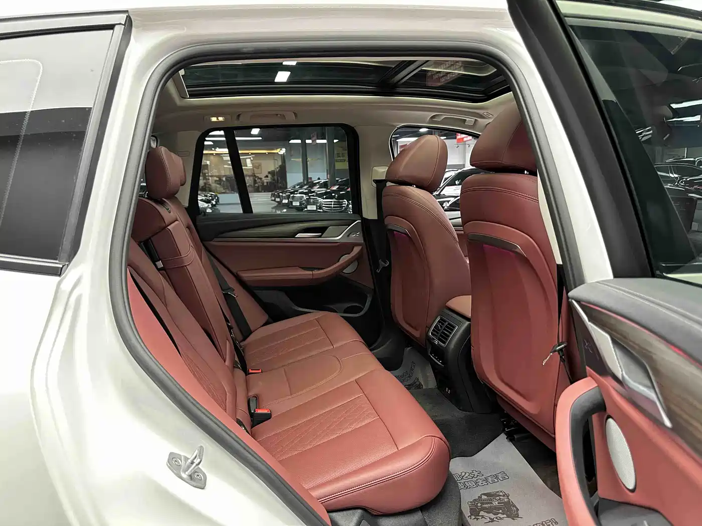 BMW X3 2023 Facelift xDrive30i Leading M Night Package фото 9