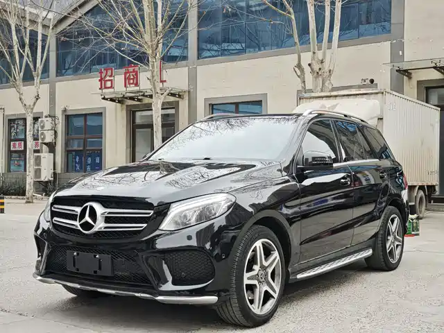 MERCEDES-BENZ GLE