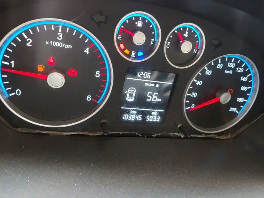 Foton Tuyano 2022 2021 2.0T Manual Tongtu Short Wheelbase Medium Roof 3-Seater 4F20TC3