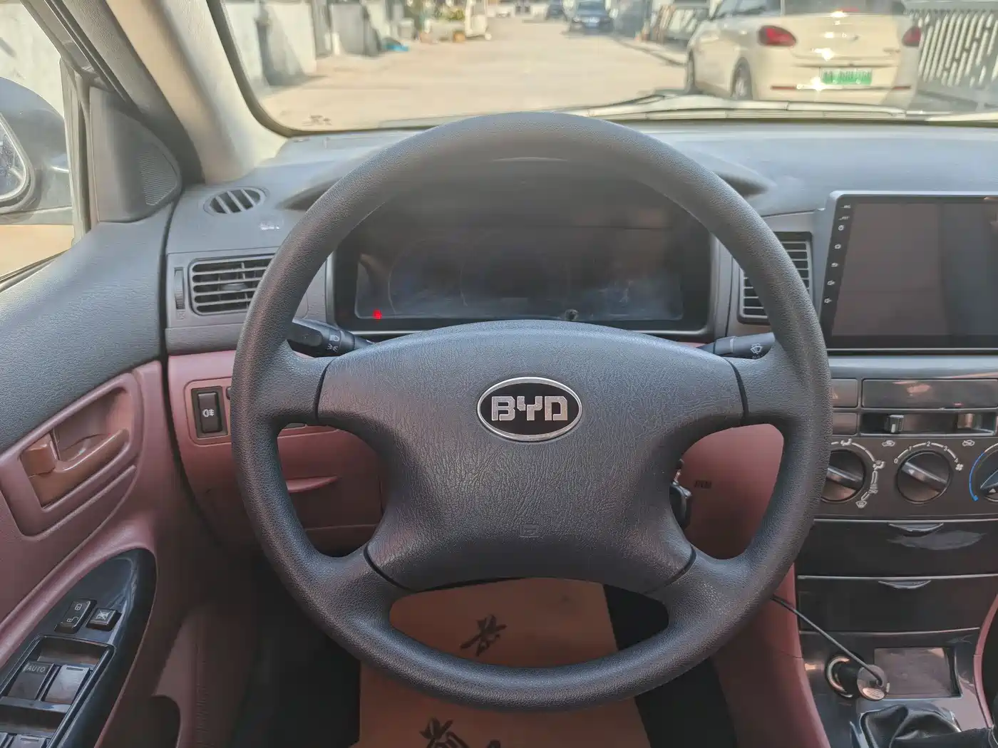 BYD F3 2015 Energy-saving Edition 1.5L Manual Comfort фото 8