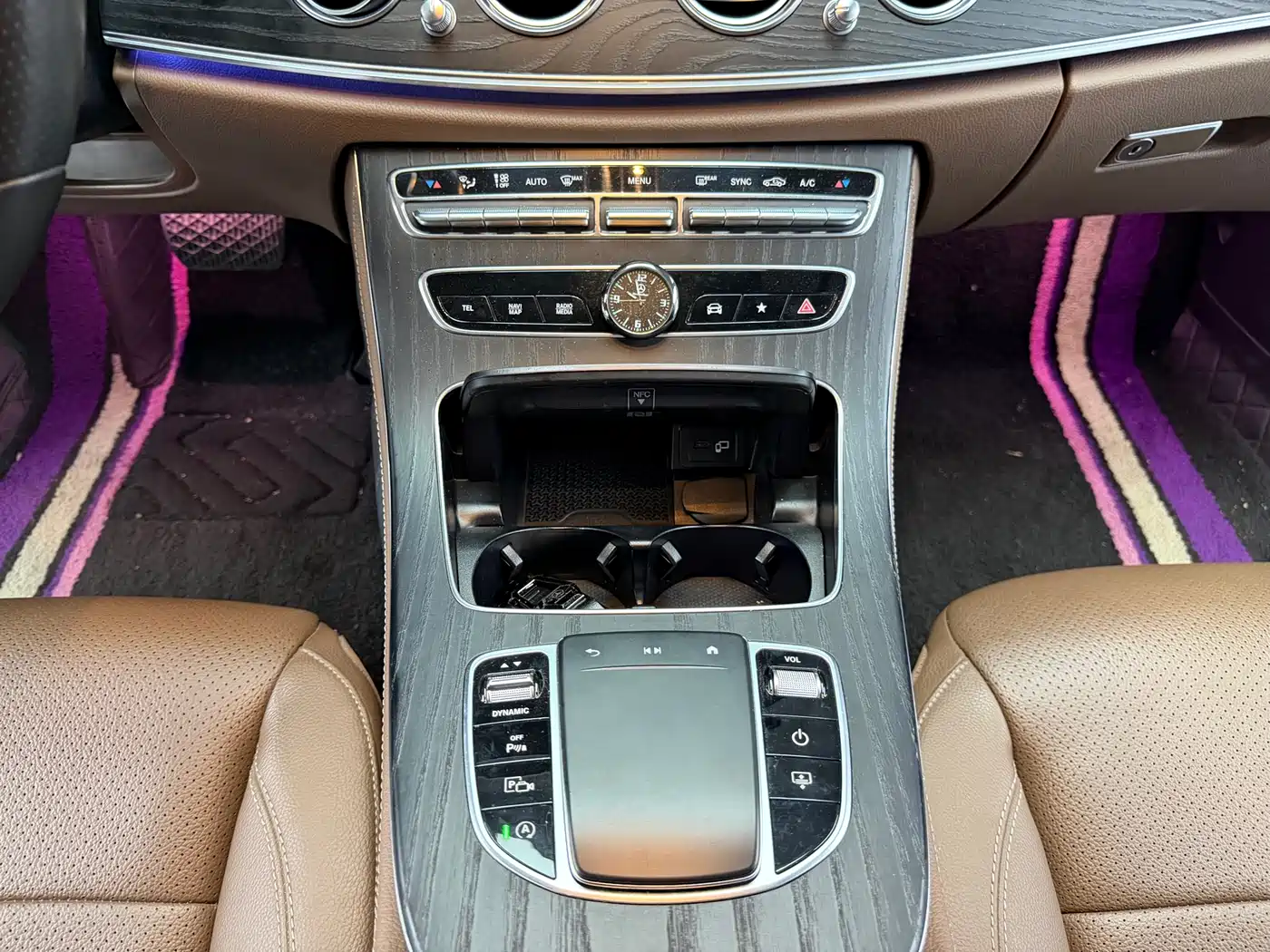 Mercedes-Benz E-Class 2021 E 300 L Sport Luxury Edition фото 11