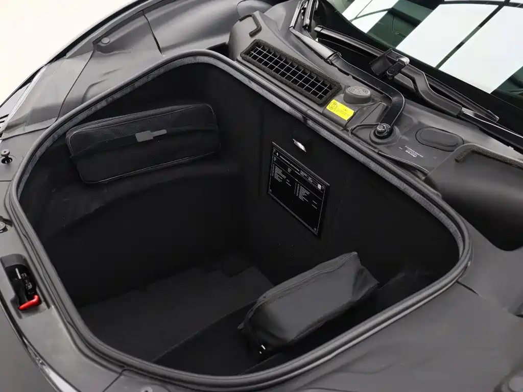 Ferrari 296 2024 2021 3.0T V6 GTB