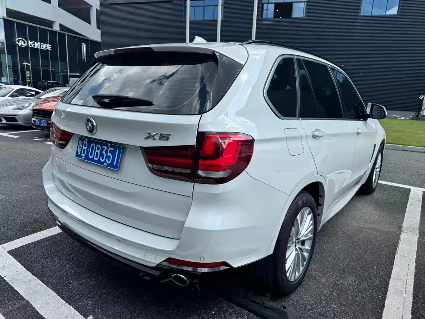 BMW X5 (Import) 2015 xDrive28i фото 4