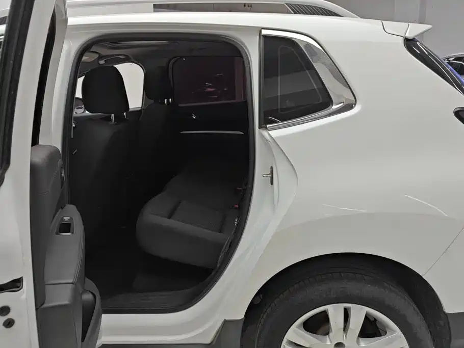 Photo 11 - Peugeot 3008