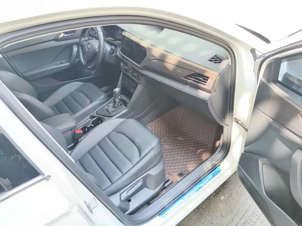 Volkswagen Tharu, миниатюра 24