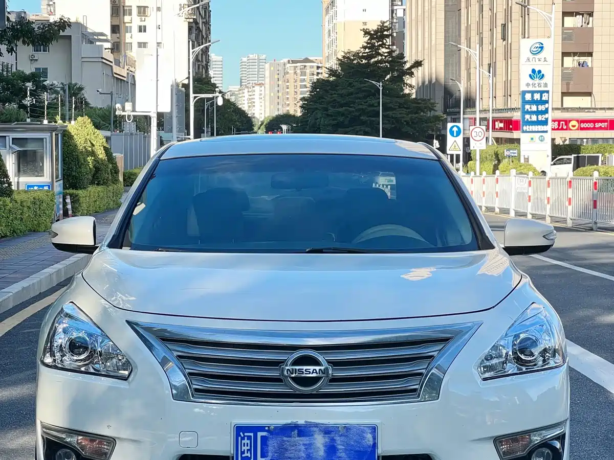 Фото 2 - Nissan Teana