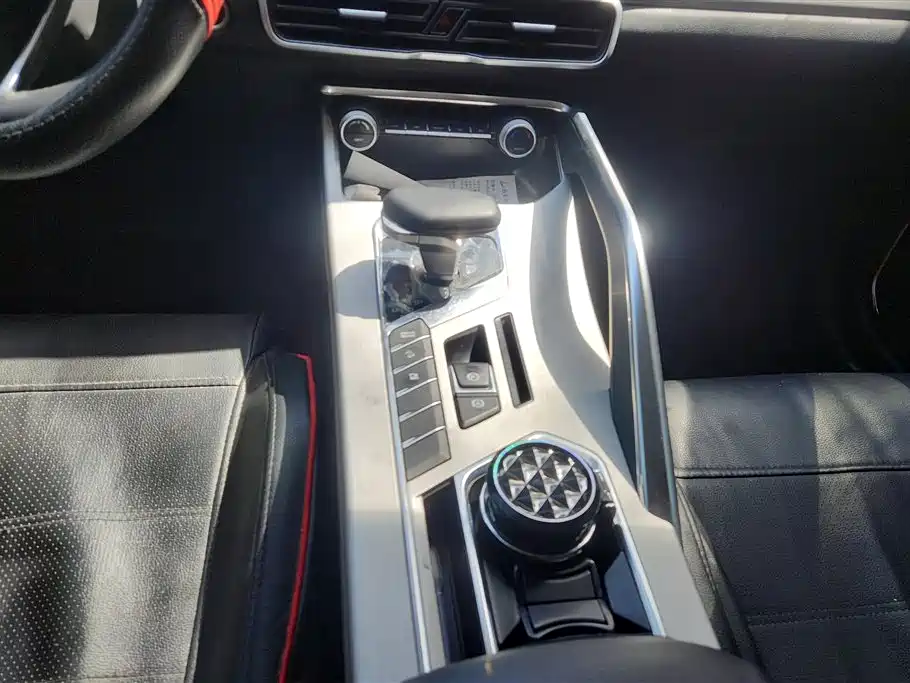 GEELY AUTOMOBILE BINYUE