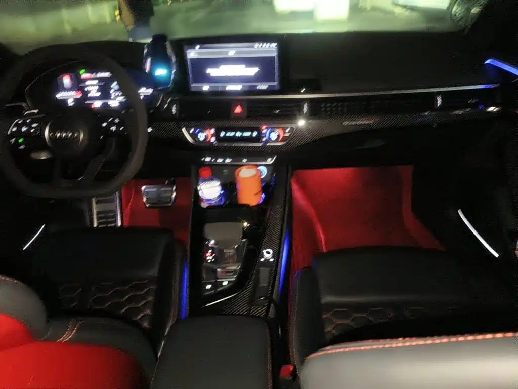 Audi RS4, миниатюра 12