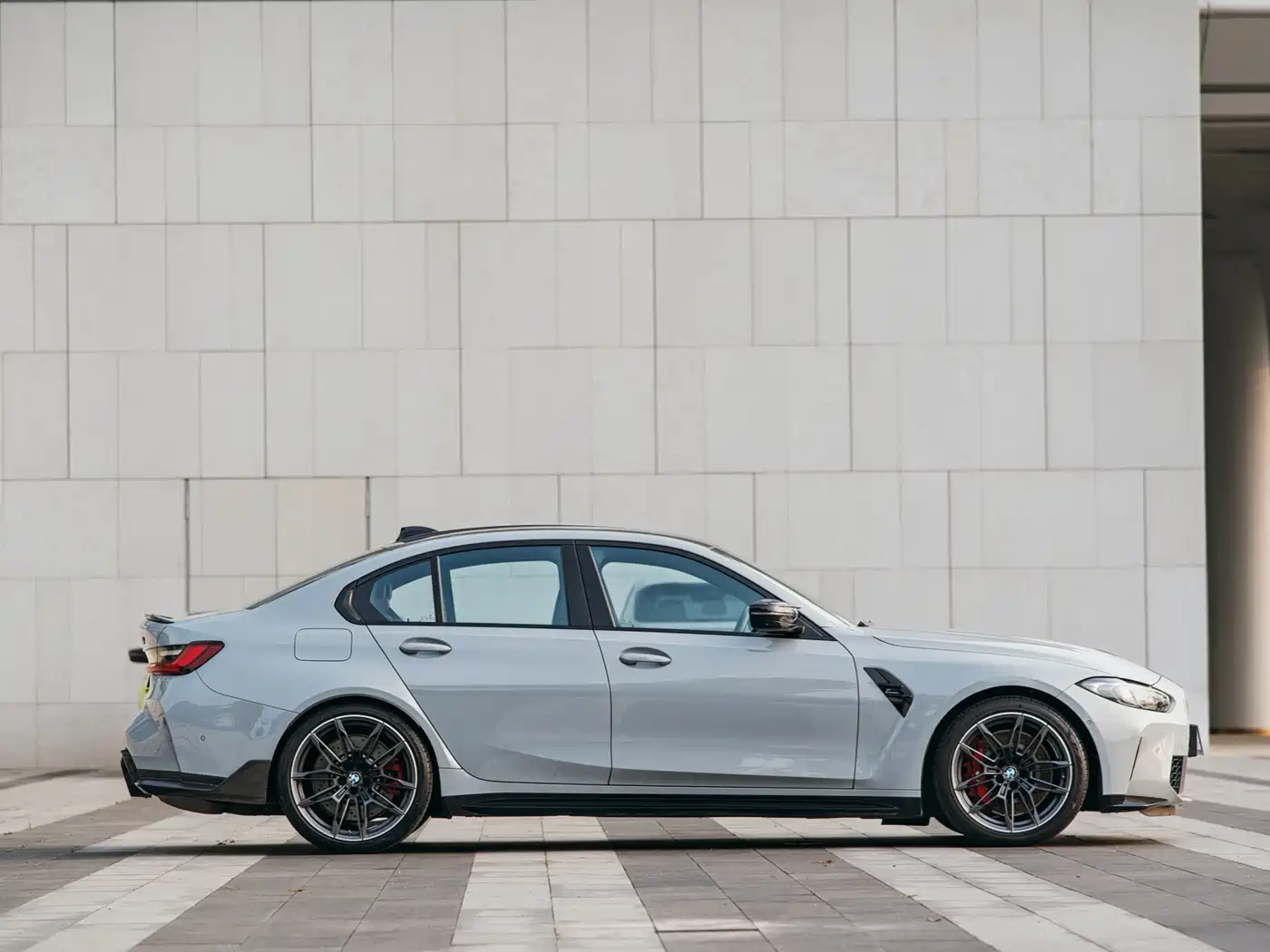 BMW M3 2021 M3 Sedan M xDrive Thunder Edition фото 4