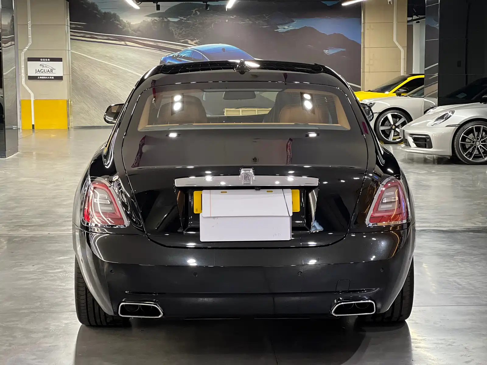 Фото 5 - Rolls-Royce Ghost