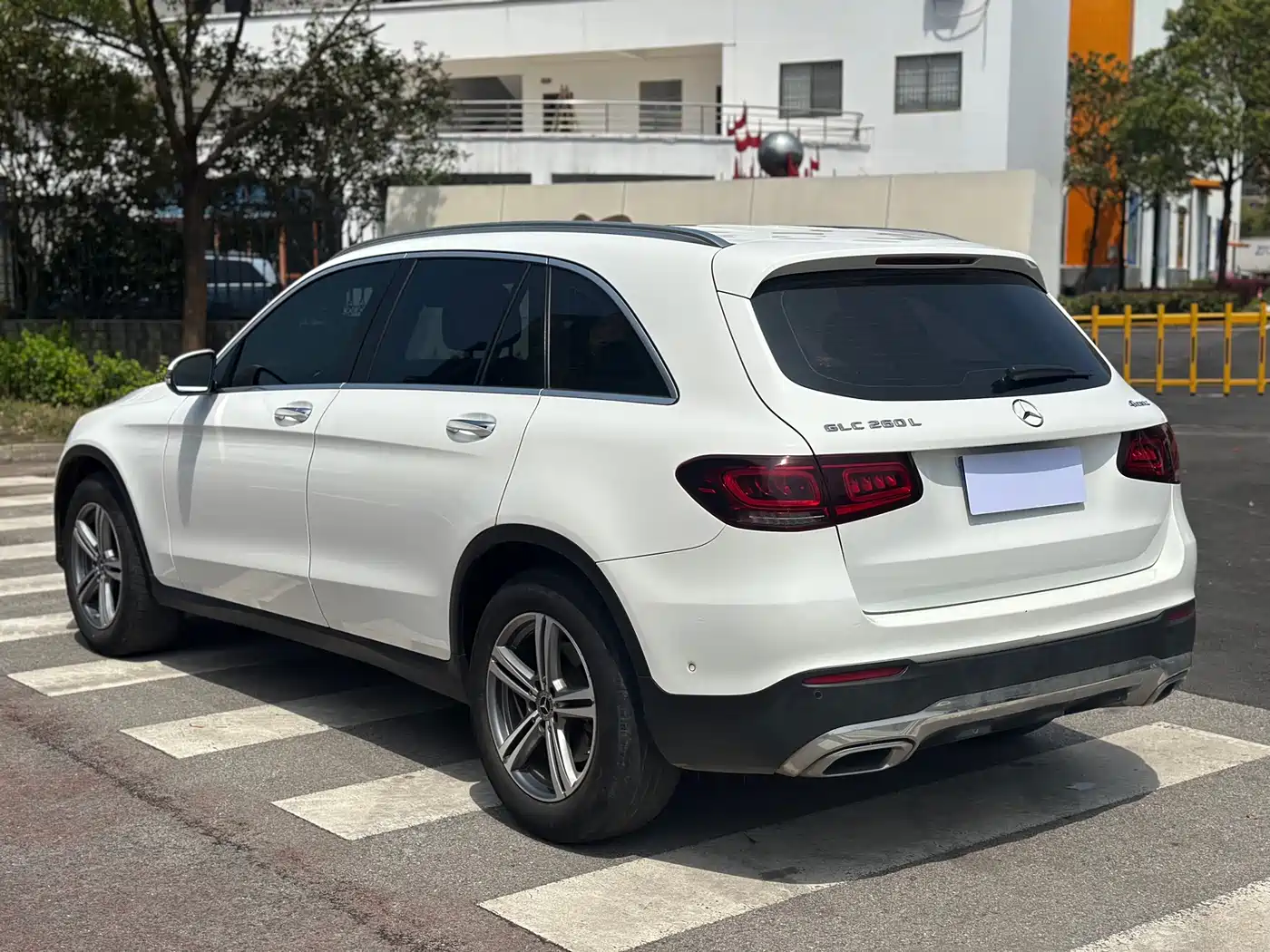 Mercedes-Benz GLC 2020 GLC 260 L 4MATIC Dynamic фото 6