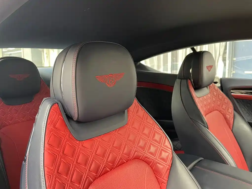 Bentley Continental 2018 6.0T GT W12 фото 14