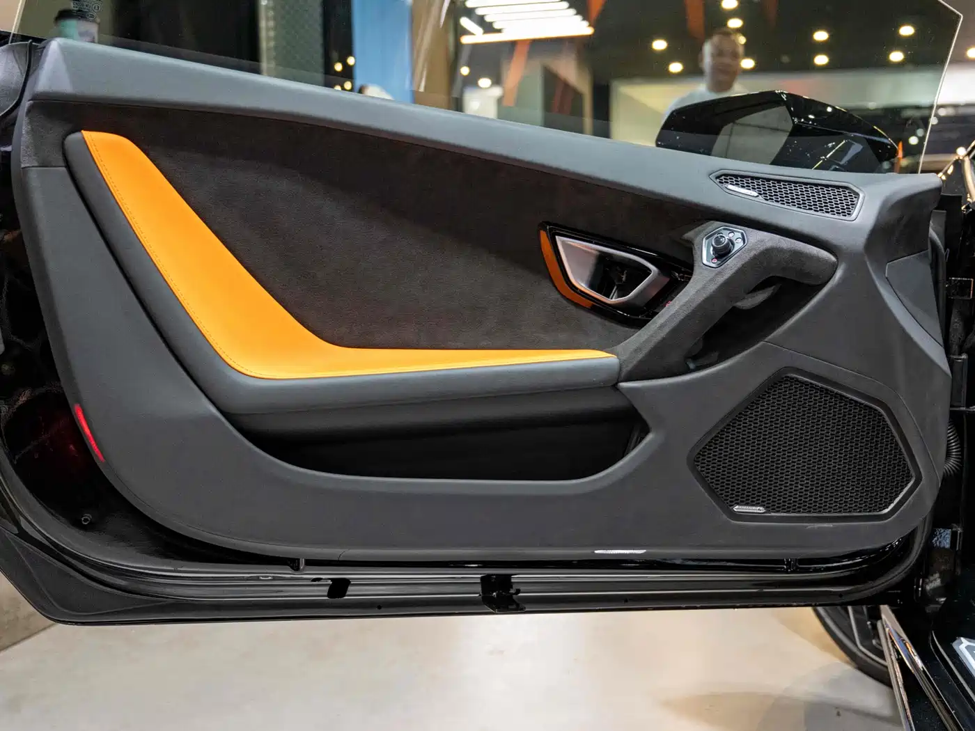 LAMBORGHINI HURACÁN