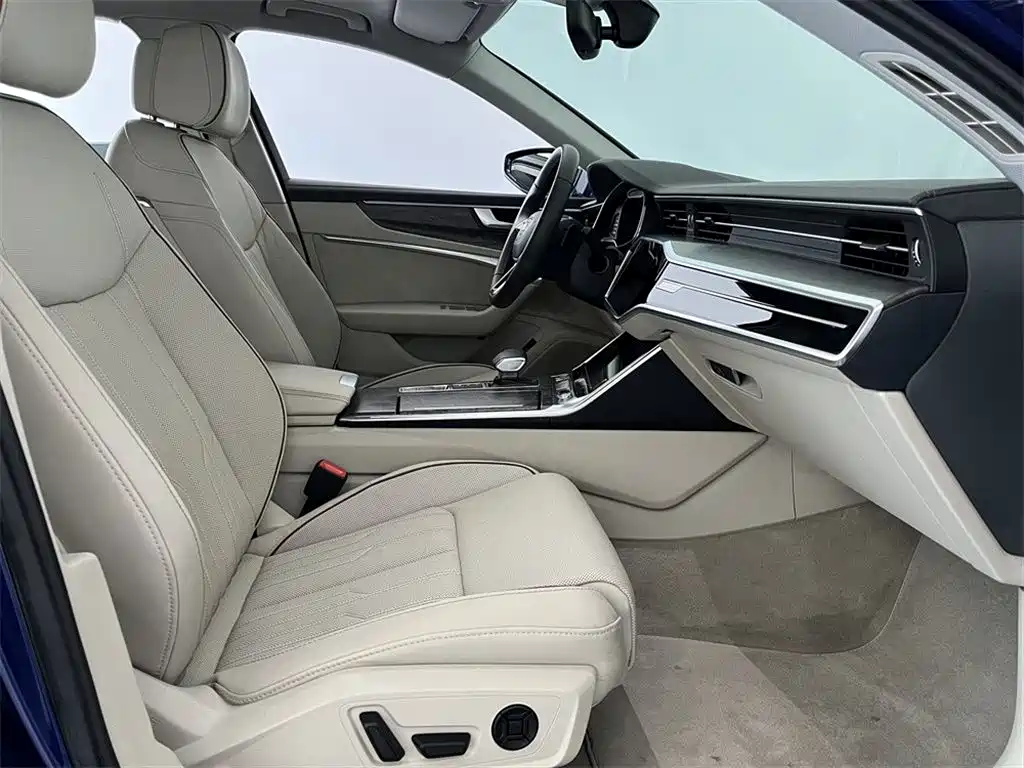 Audi A6L 2019 55 TFSI quattro Premium Elegance фото 11