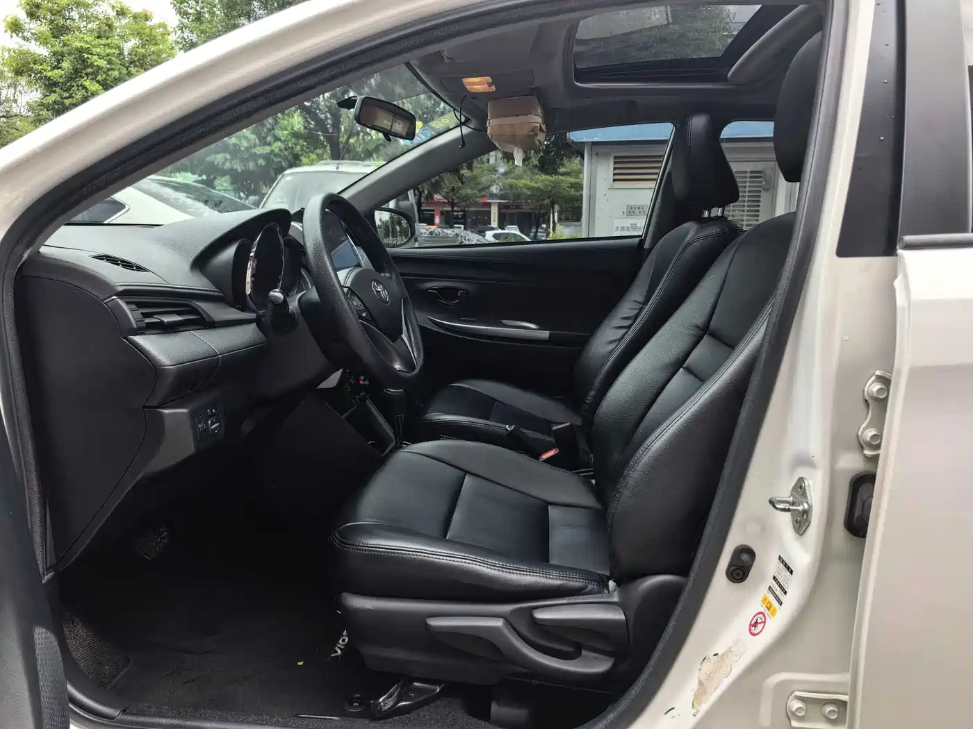 Toyota Vios 2017 1.5L CVT Smart фото 7
