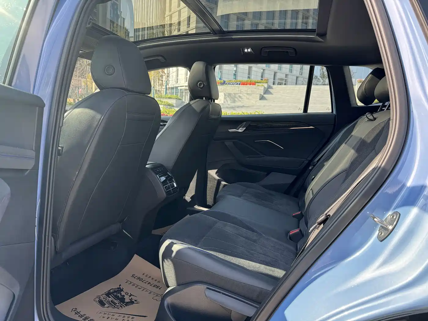 Volkswagen Tiguan L 2024 PRO 380TSI 4WD R-Line Premium Edition фото 8