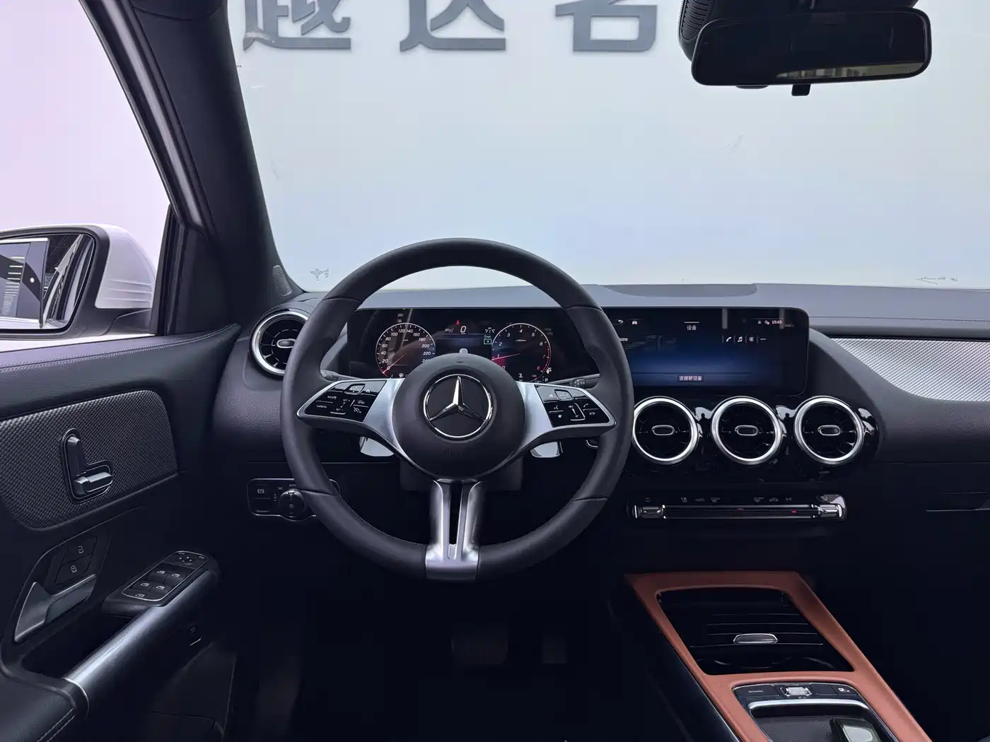 Mercedes-Benz GLA 2025 2024 GLA 200