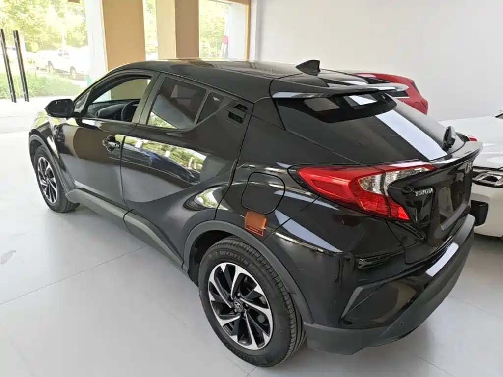 Toyota IZOA 2021 2020 2.0L Yi Xiang Edition