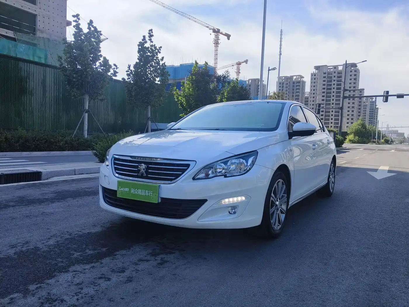 Peugeot 408 2016 1.6T Automatic Luxury Edition
