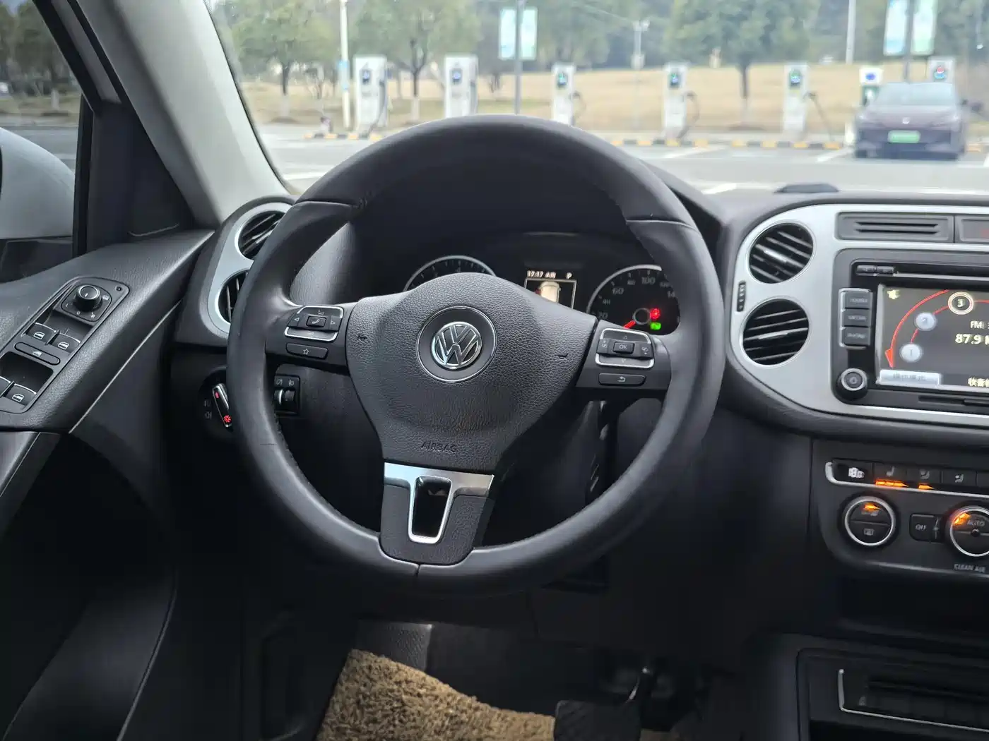 Volkswagen Tiguan 2016 Model 300TSI Automatic 4WD Luxury Edition фото 9
