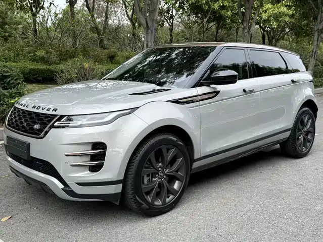 Land Rover Range Rover Evoque 2023 Range Rover Evoque L 249PS Corinthian Bronze Special Edition