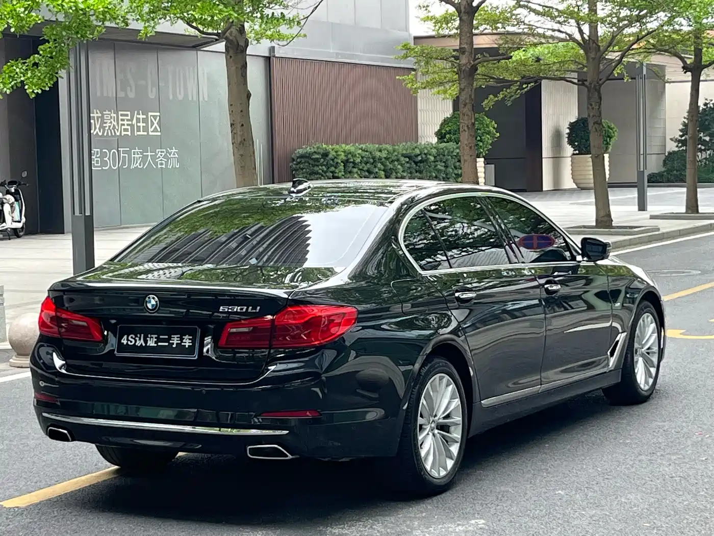 BMW 5 Series 2018 Facelift 530Li Leading Luxury Package фото 5