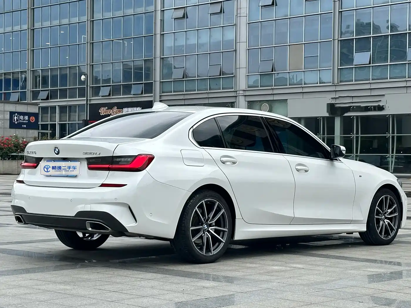 BMW 3 Series 2020 320Li M Sport Package фото 6