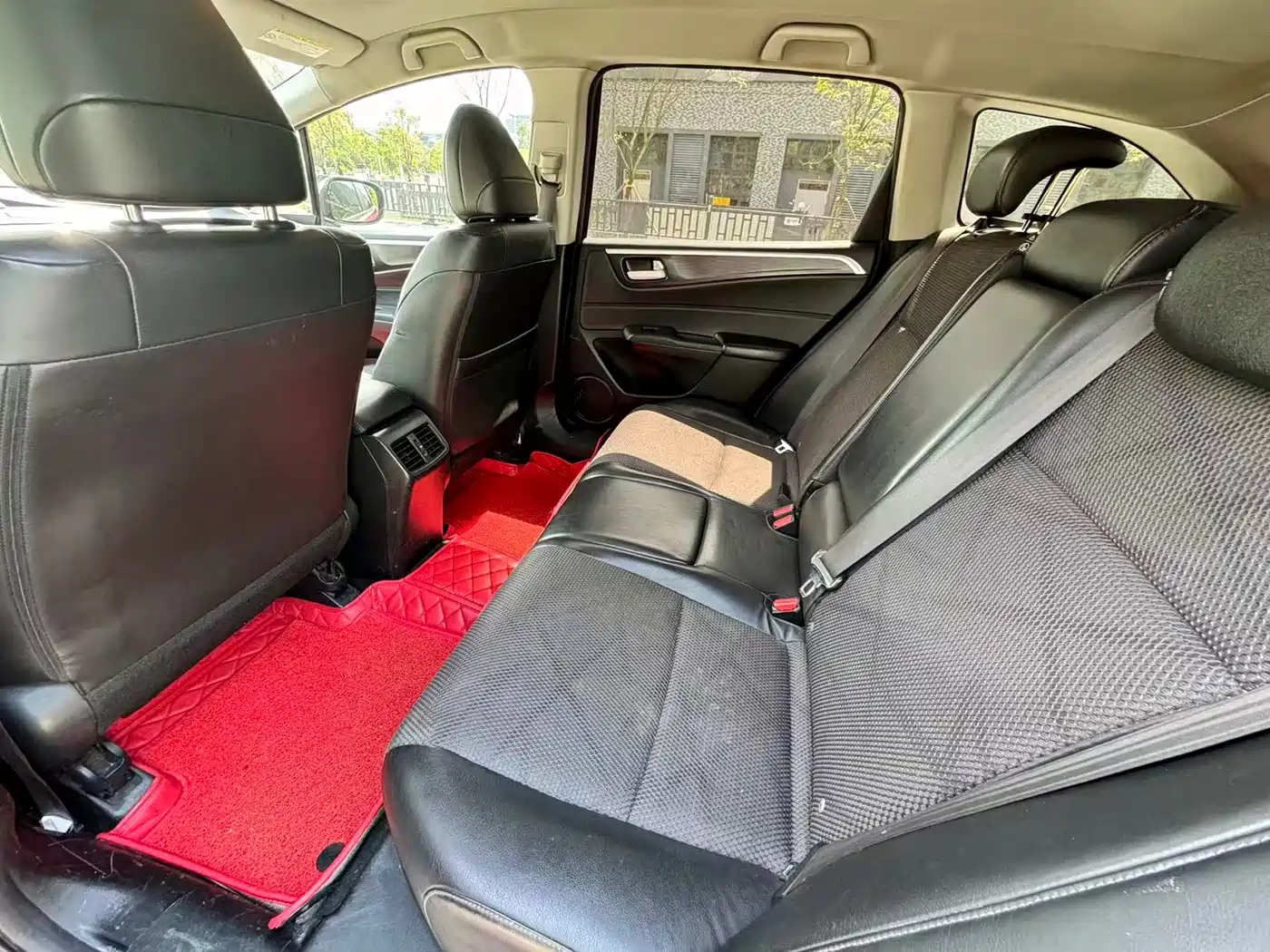 Honda Jade 2014 2013 1.8L Automatic Comfort Edition 5-seater