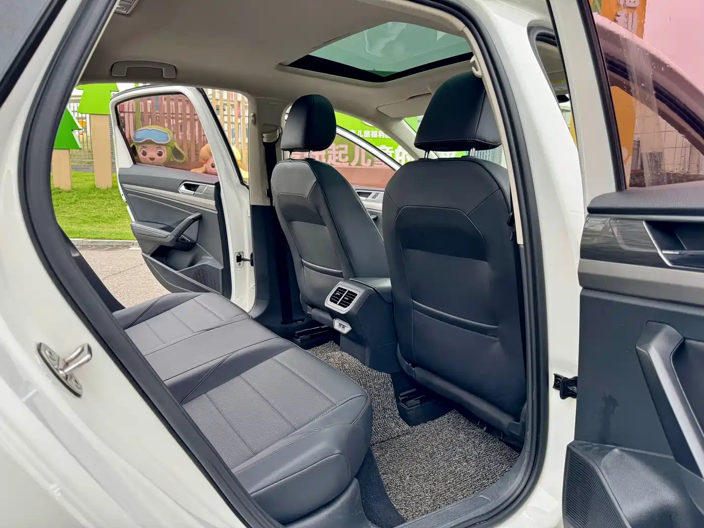 Volkswagen Lavida 2019 1.5L Auto Vision Edition China V фото 7