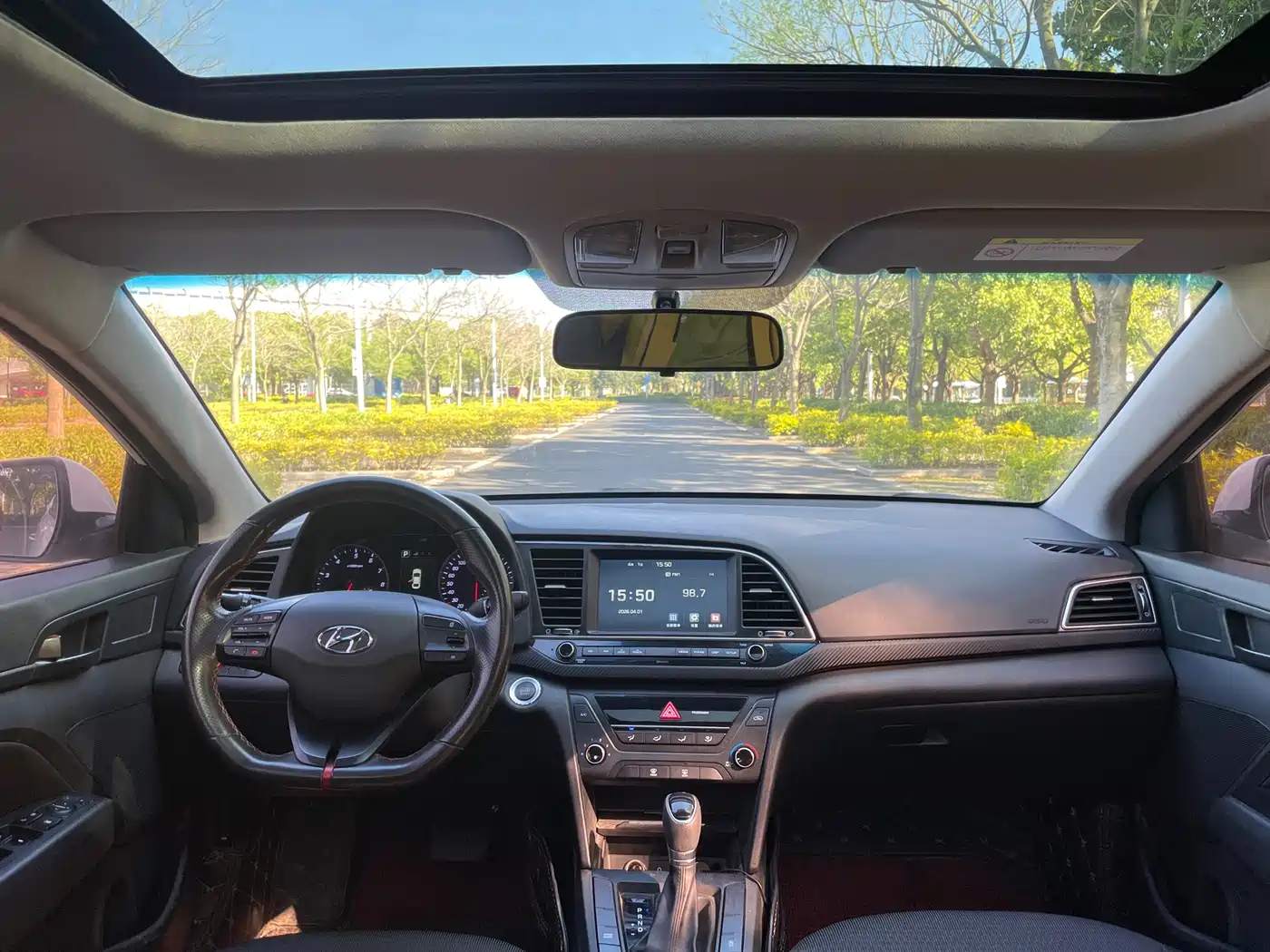 Hyundai Elantra 2018 1.4T DCT Dynamic·Vitality Model фото 6