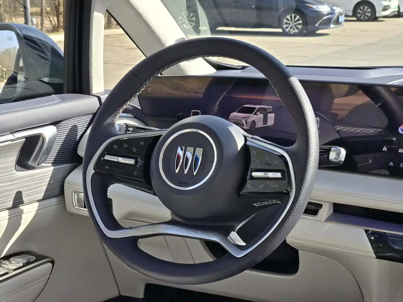 BUICK GL8 NEW ENERGY