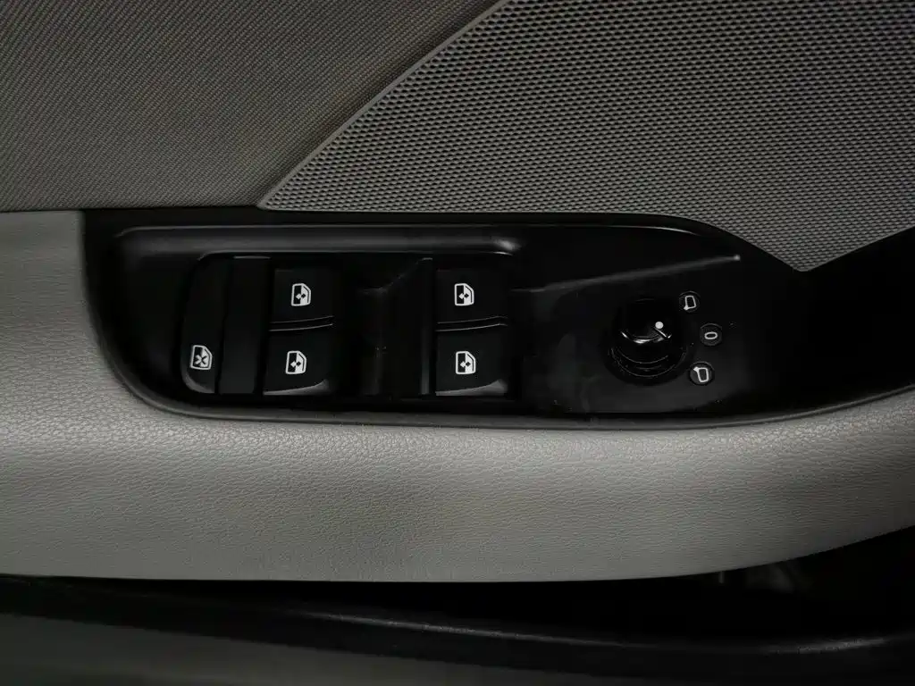 Фото 9 - Audi A3