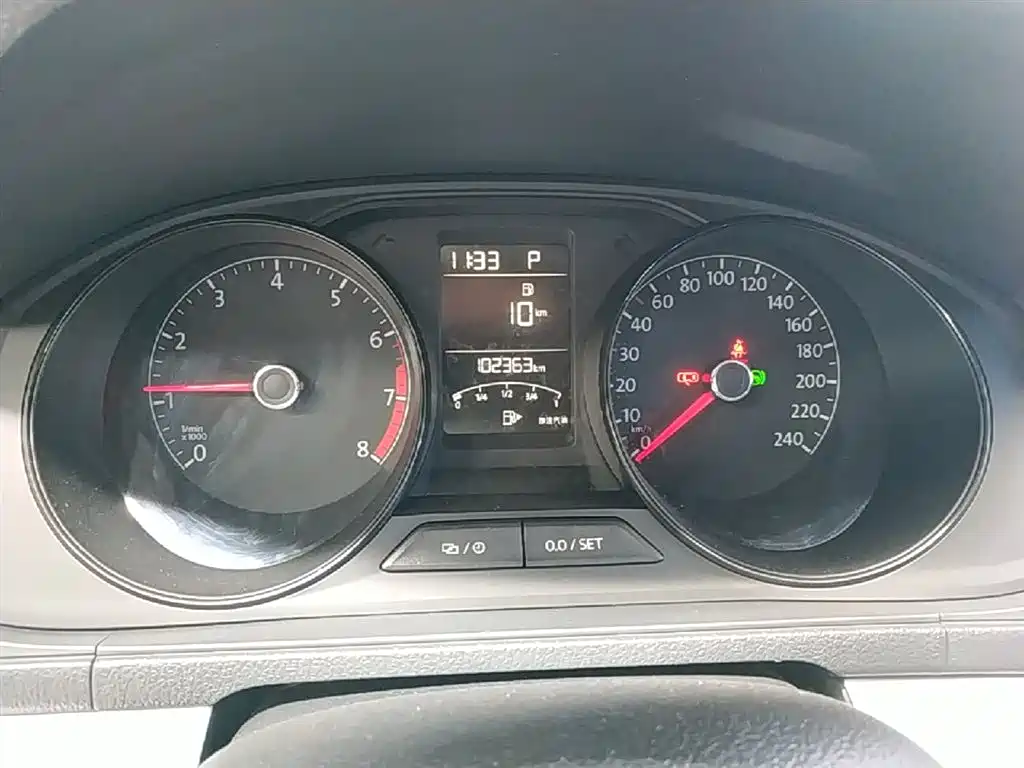 Volkswagen Lavida 2017 1.6L Automatic Trend Edition фото 12
