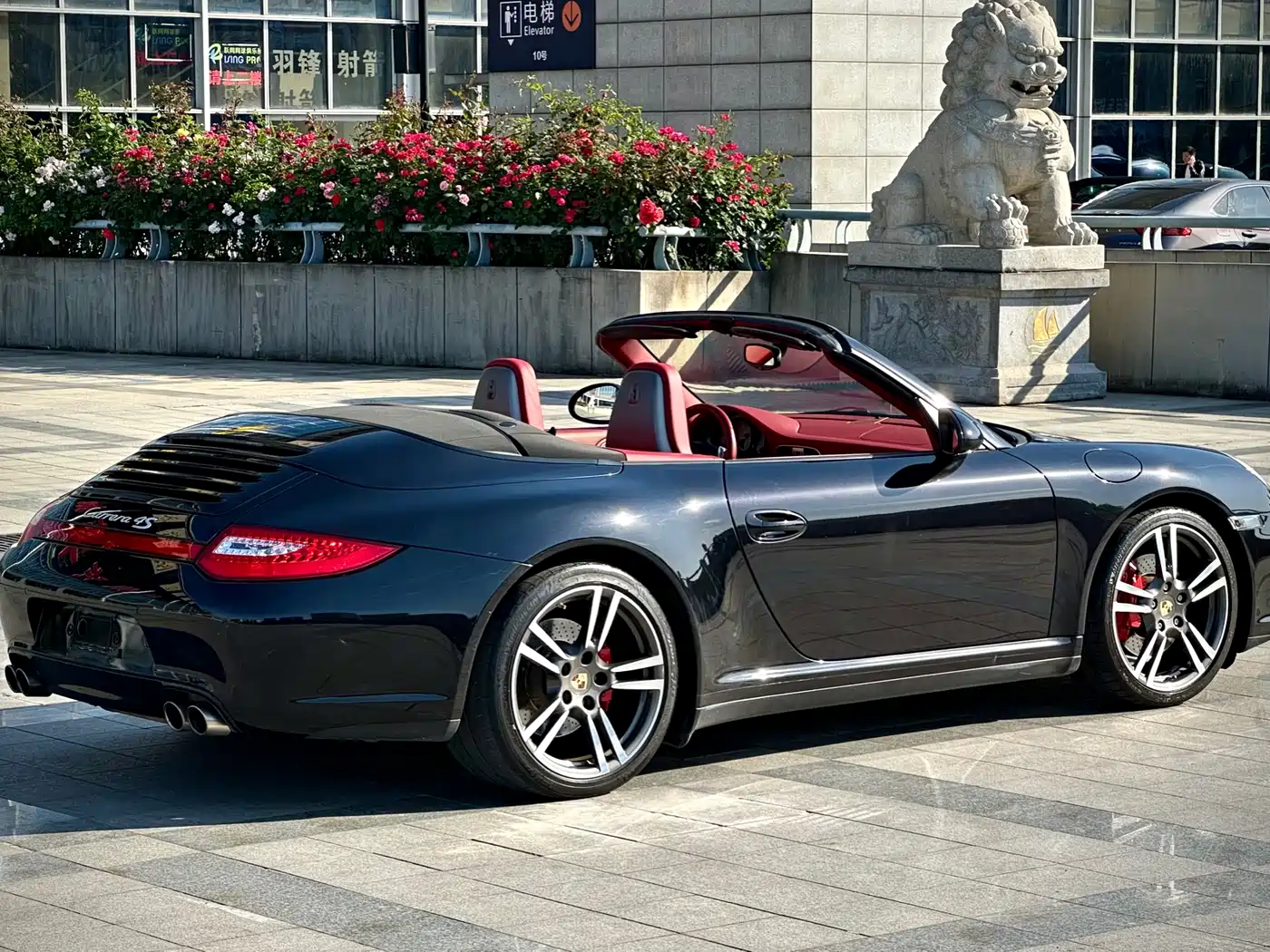 Porsche 911 2010 Carrera 4S Cabriolet 3.8L фото 11