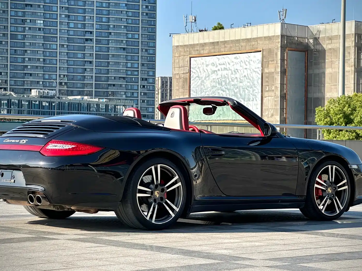 Porsche 911 2010 Carrera 4S Cabriolet 3.8L фото 15
