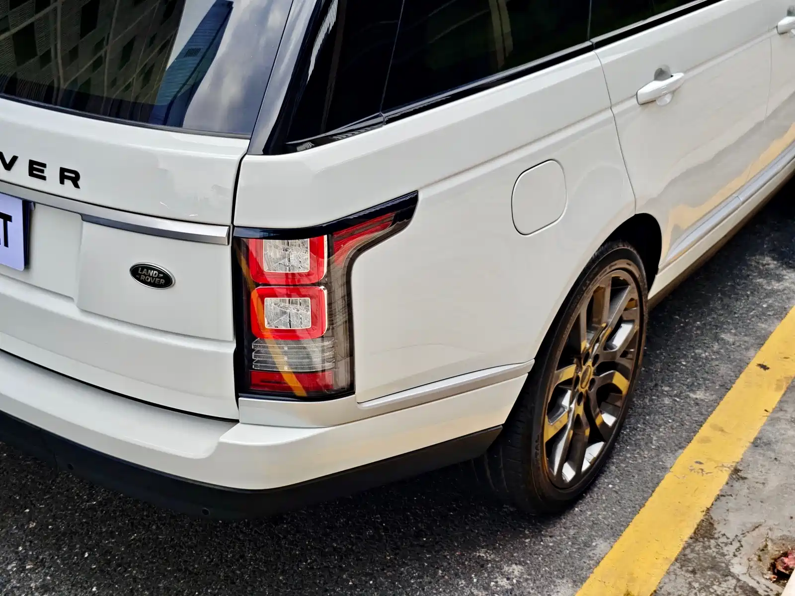 Фото 10 - Land Rover Range Rover
