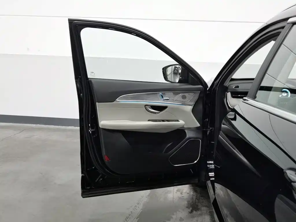Jetour X70 PRO 2023 2023 2.0T DCT Premium 5-Seater