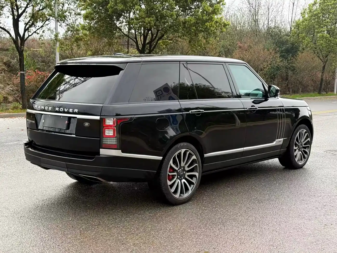 Land Rover Range Rover 2015 3.0 SC V6 Vogue SE Genesis Extended Edition фото 11
