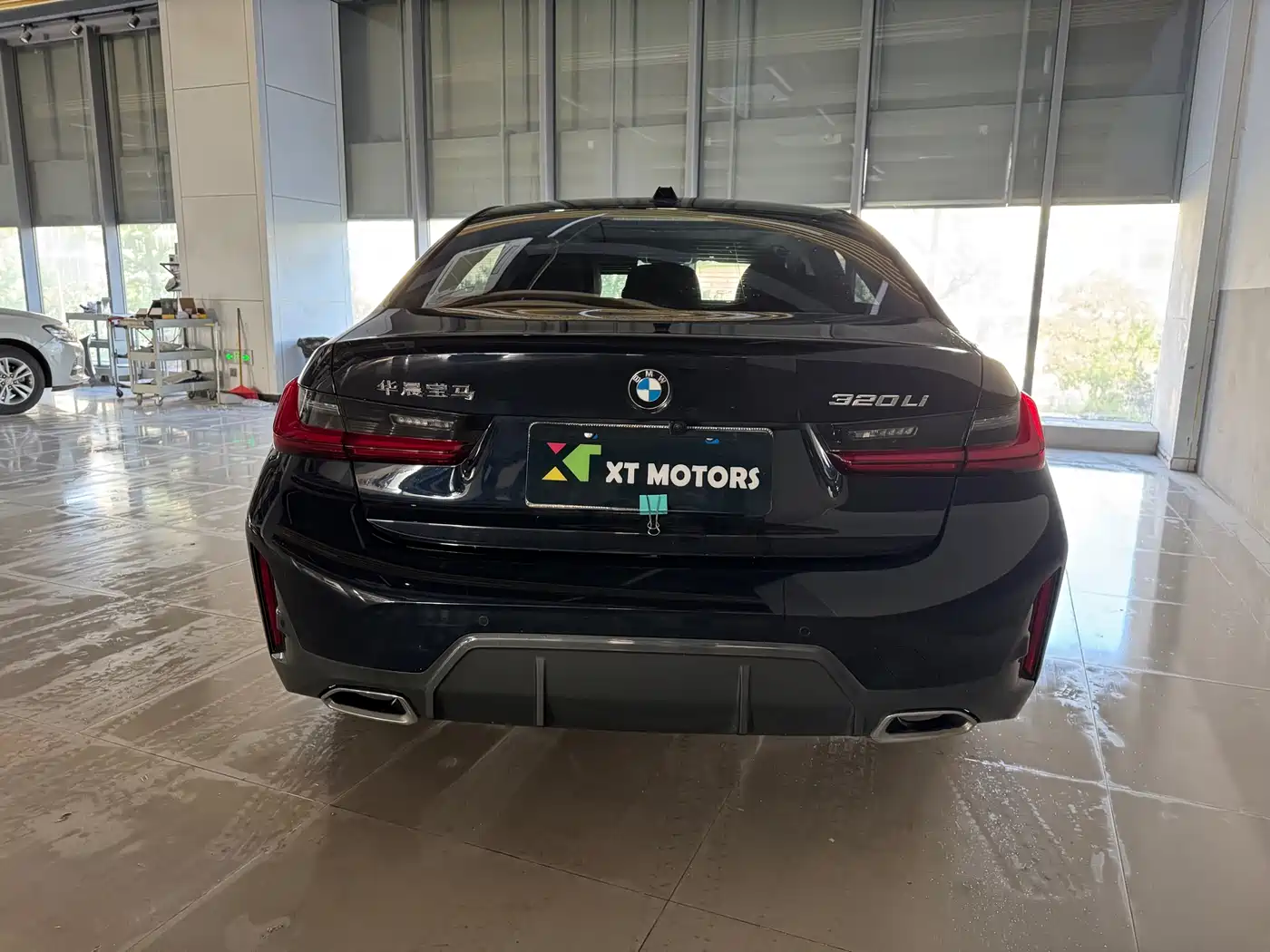 BMW 3 Series 2023 320Li M Sport Package фото 4
