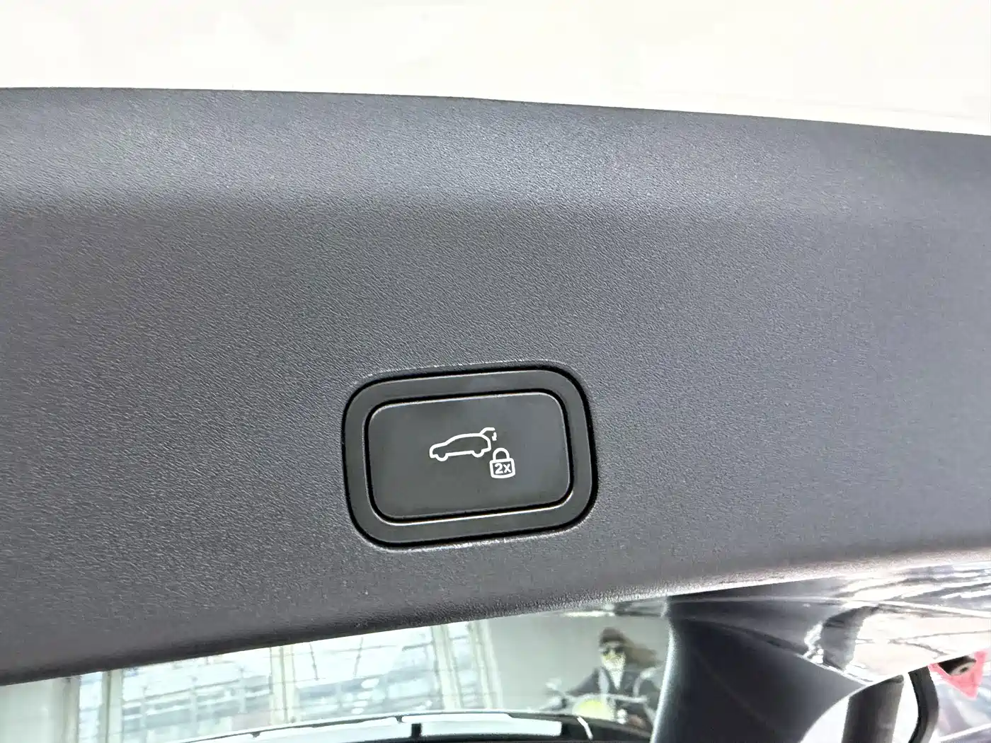 Li Auto i6 2026 2025 2WD Base Model