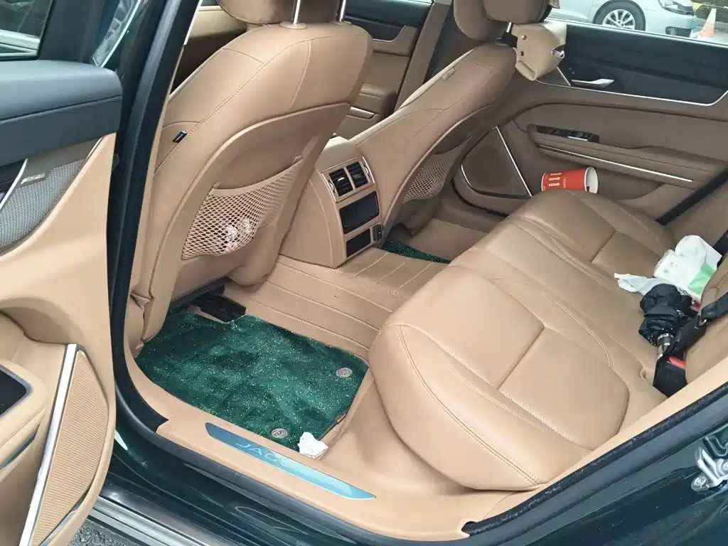 Jaguar XFL 2024 2024 2.0T P250 2WD Premium Luxury