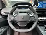 صورة 9 - Peugeot 5008