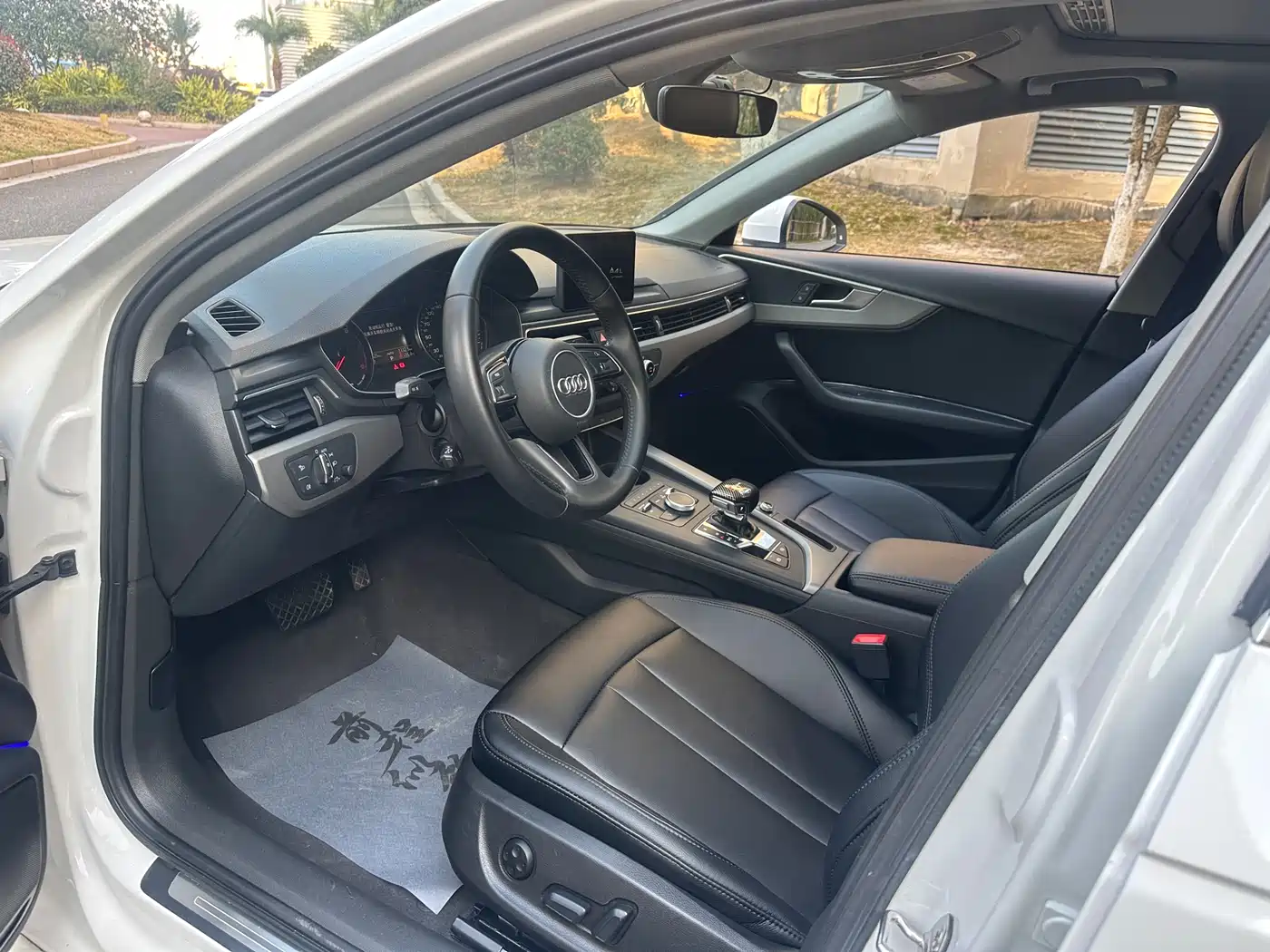 Audi A4L 2018 30th Anniversary 40 TFSI Progressive фото 10