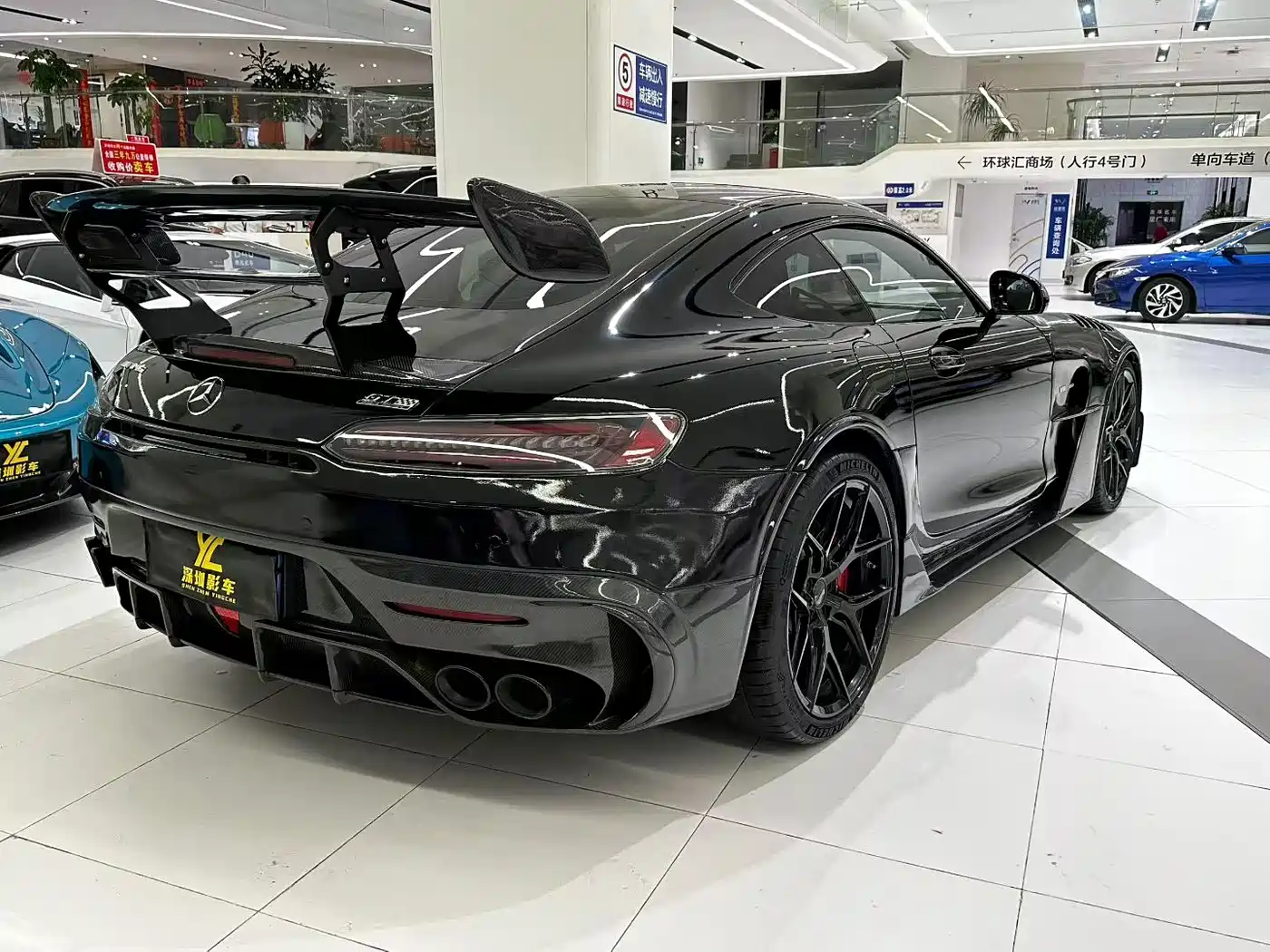 MERCEDES-BENZ AMG GT